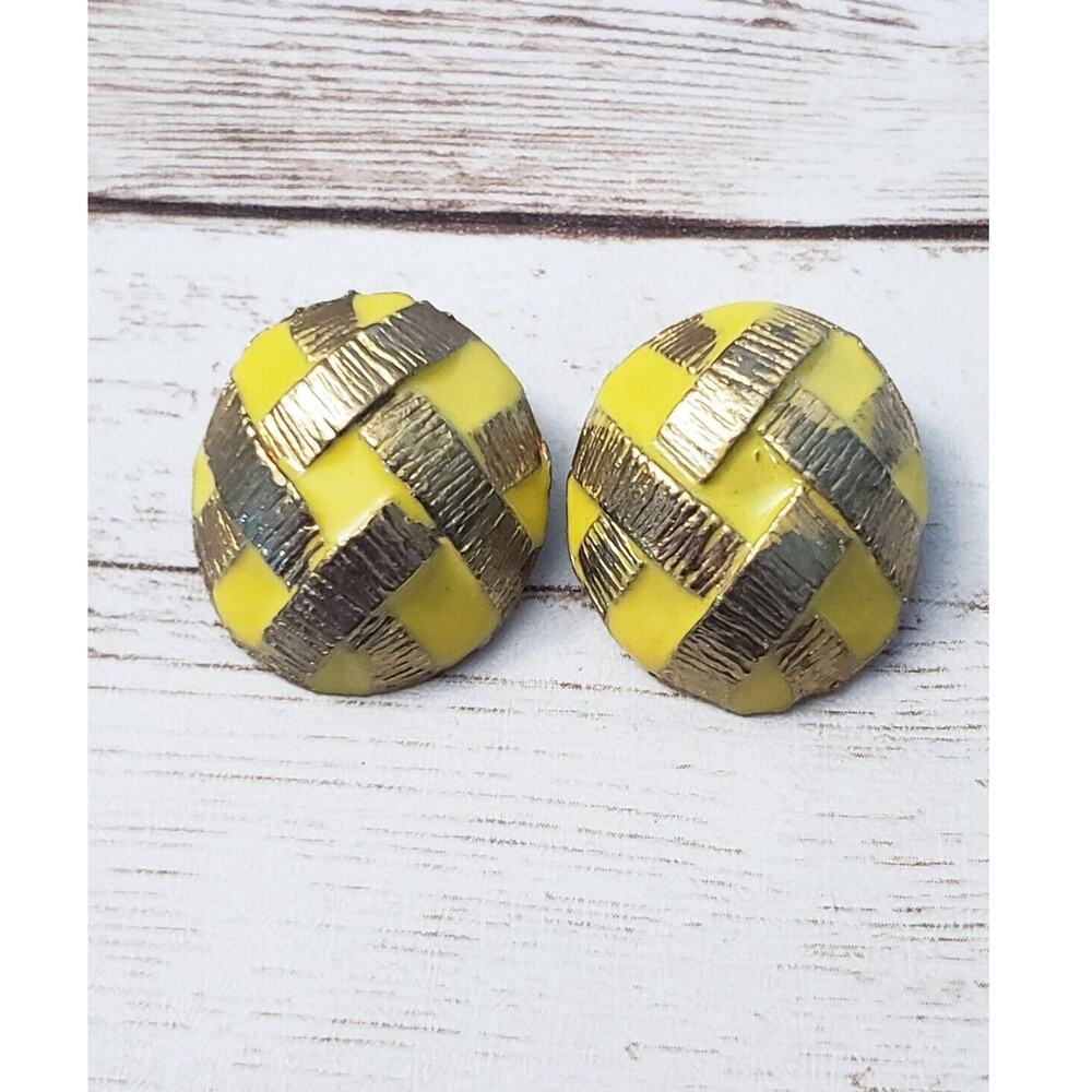 Vintage Clip On Earrings - Statement 1" Woven Pattern Oval Yellow & Gold Tone